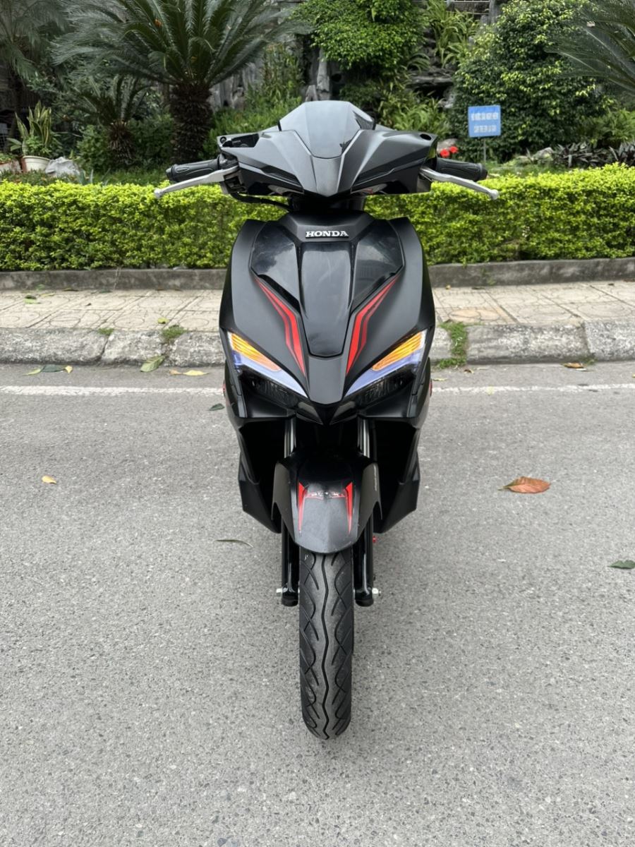 Honda Airblade 125 SMK 2018 - 29Y5-444.12